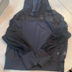 ZYIA Winner Hoodie (large)